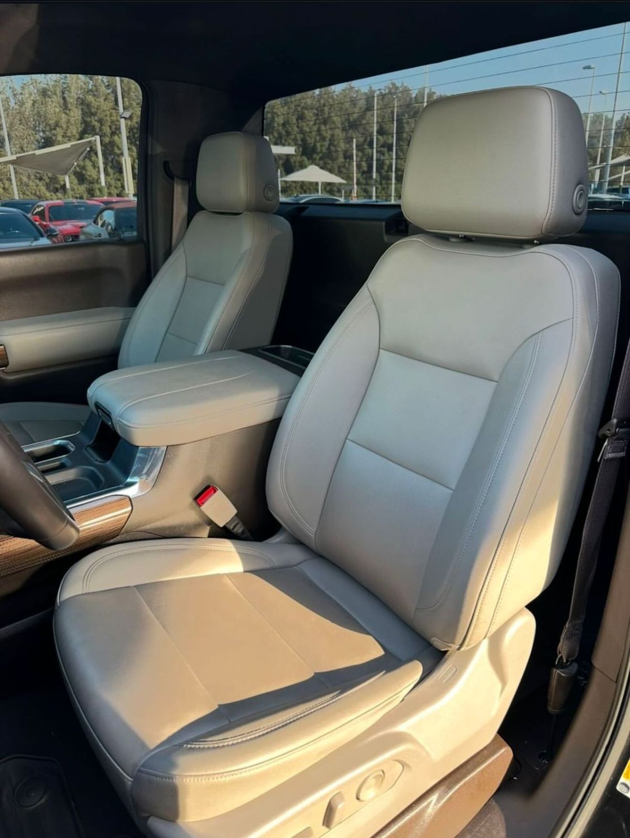 Chevrolet Silverado CHEVROLET SILVERADO TRAIL BOSS 2023 GCC FULL OPTION ORIGINAL PAINT UNDER WARRANTY