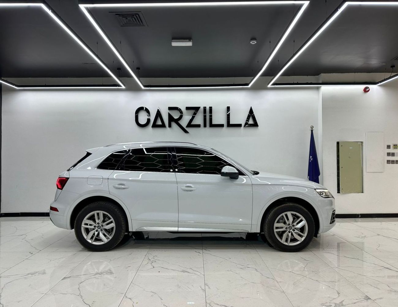 Audi Q5 45 TFSI Quattro 2.0L AED 1,762/ Monthly l 0% Down Payment l Quattro l 1 Year Warranty