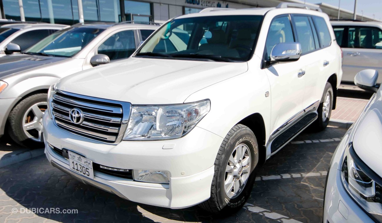 Toyota Land Cruiser GXRi V8