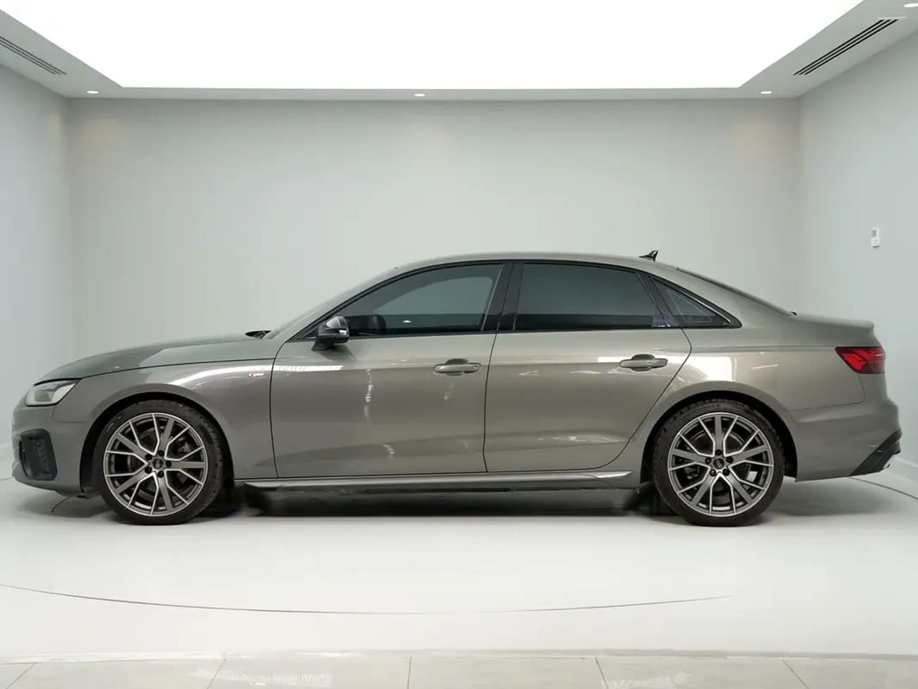 Audi A4 35 TFSI S-LINE, миниатюра 4