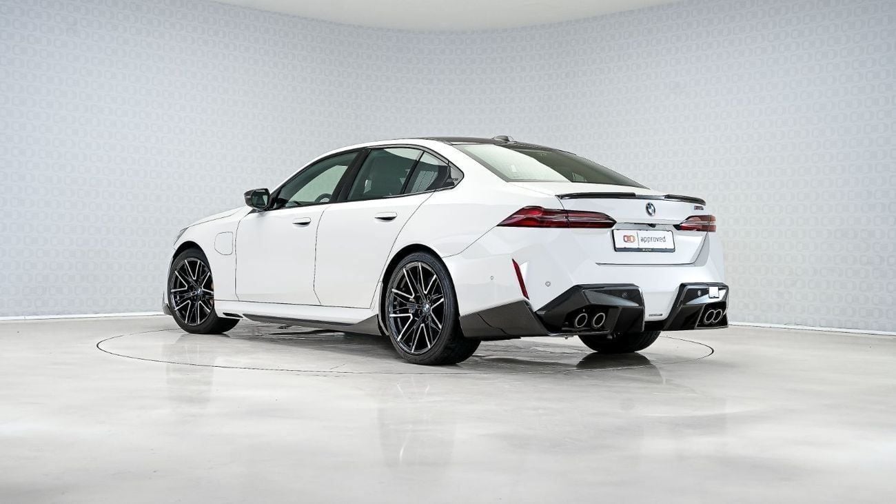 BMW M5 Competition | AED 8,351 PM | Warranty-Service November 2029 | GCC