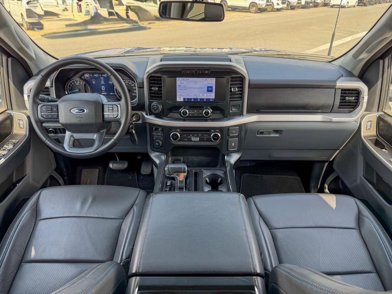 فورد F 150 XLT 3.5L (5 Seater)