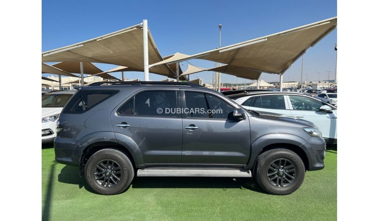 Toyota Fortuner GXR Toyota Fortuner GX.R 2015 V6 GCC