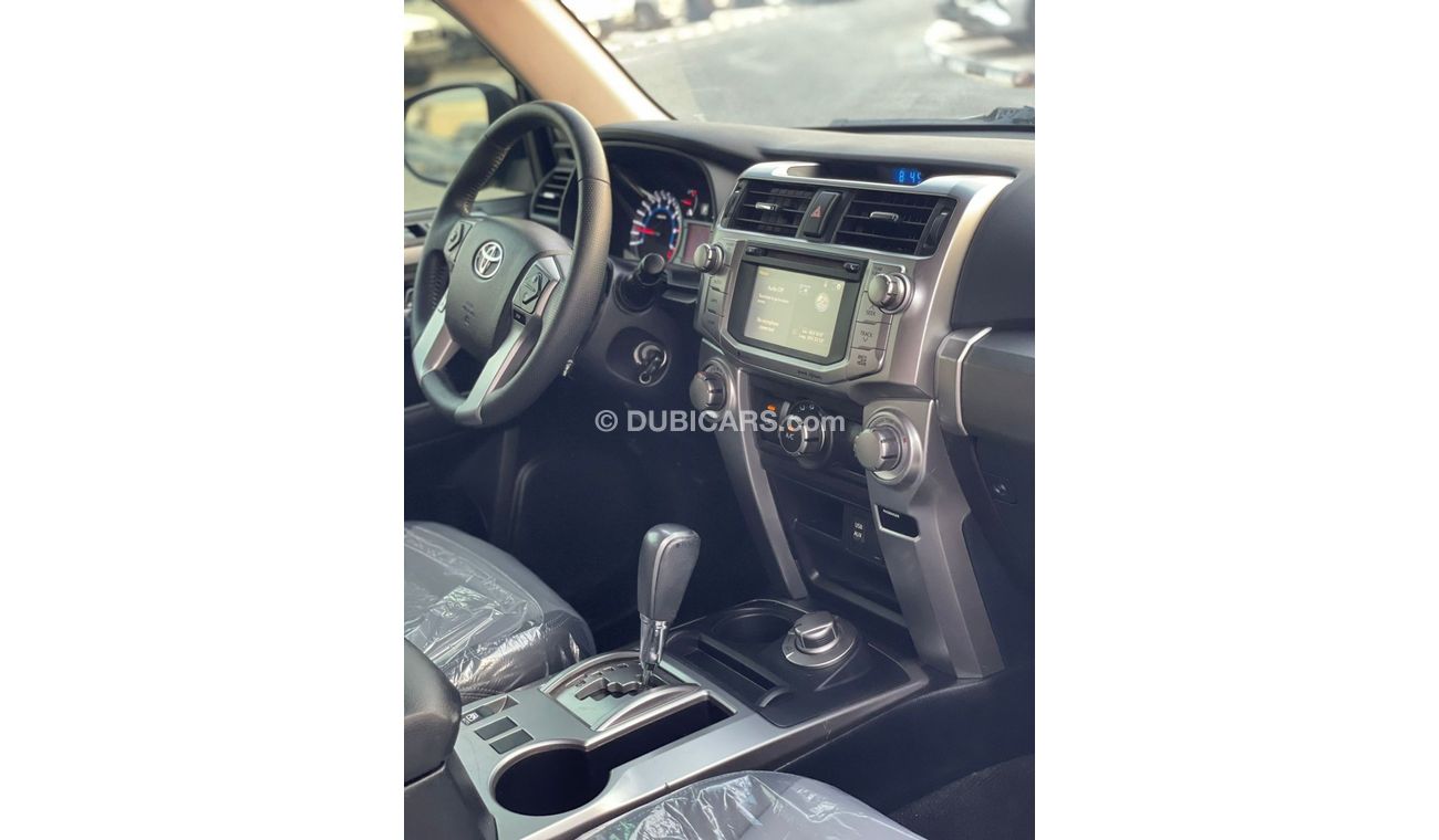 Toyota 4Runner 2019 Toyota 4Runner SR5 Premium 4x4 -7 Seater- 4.0L V6 / Export Only