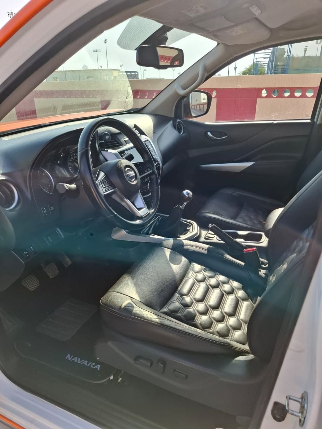 Nissan Navara 2024 Nissan Navara Manual petrol full option excellent condition *original white*