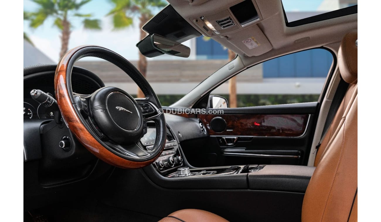 جاكوار XJ L | 2,348 P.M  | 0% Downpayment | Immaculate Condition!