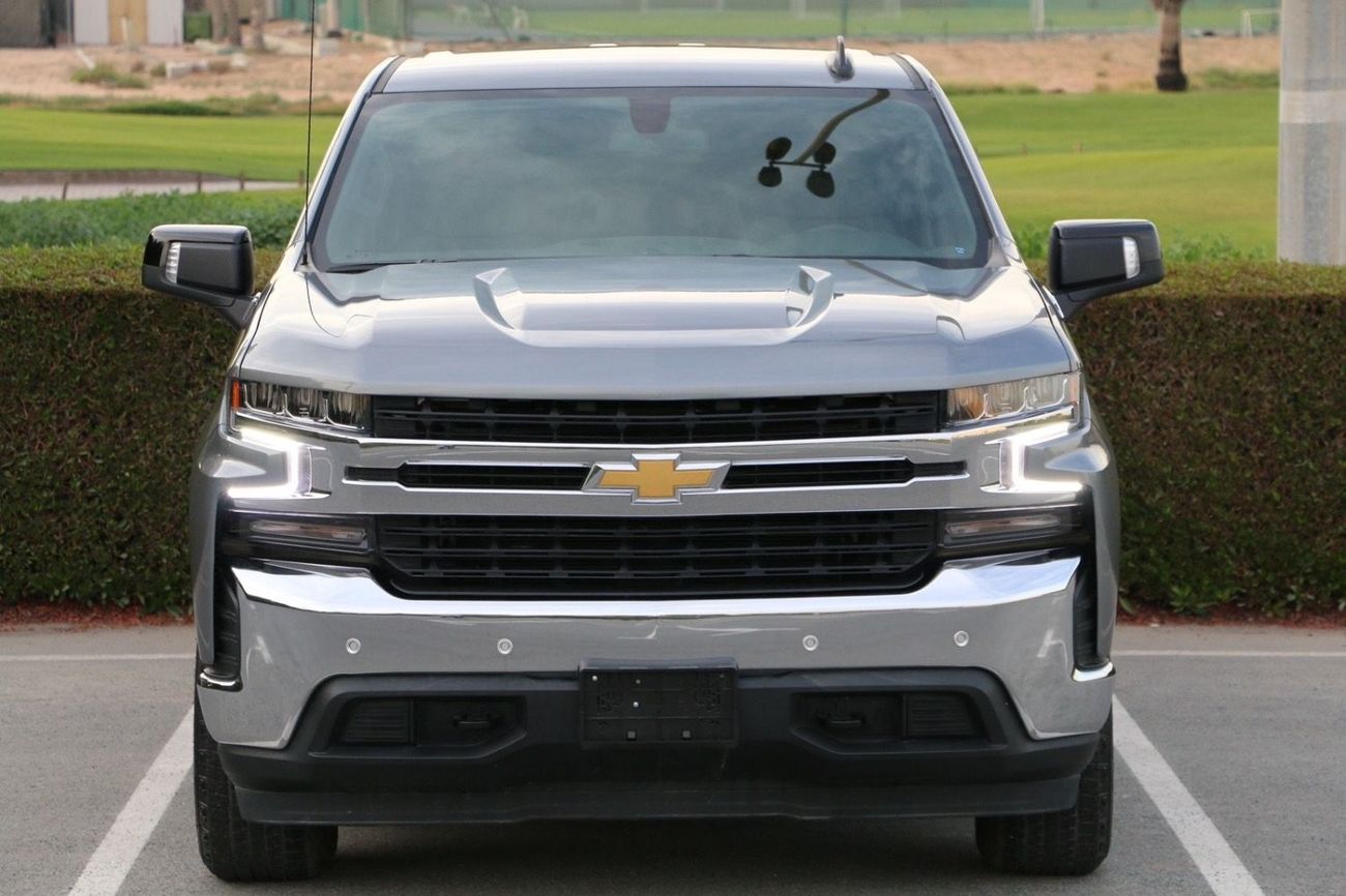 Chevrolet Silverado CHEVROLET SILVERADO 2021 LT GCC UNDER WARRANTY 4 door