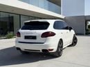 Porsche Cayenne GTS 4.8L PORSCHE CAYENNE GTS | 4.8L V8 – 420 BHP | 2013 | GCC SPECS