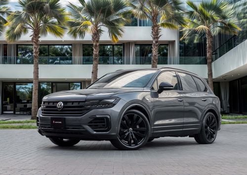 فولكس واجن طوارق R-Line Touareg R-Line | 2,448 P.M | 0% Downpayment | Agency Maintained