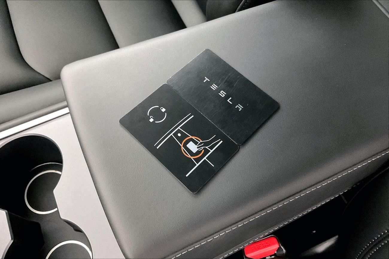 Tesla Model 3 Standard | 1 year free warranty | 0 down payment | 7 day return policy