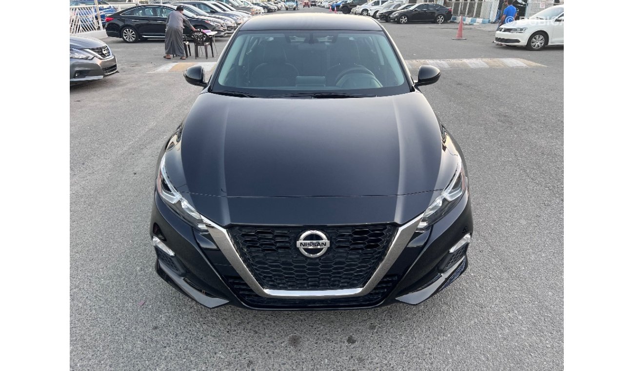 Nissan Altima Nissan Altima model 2019, customs papers No. 2, agency condition