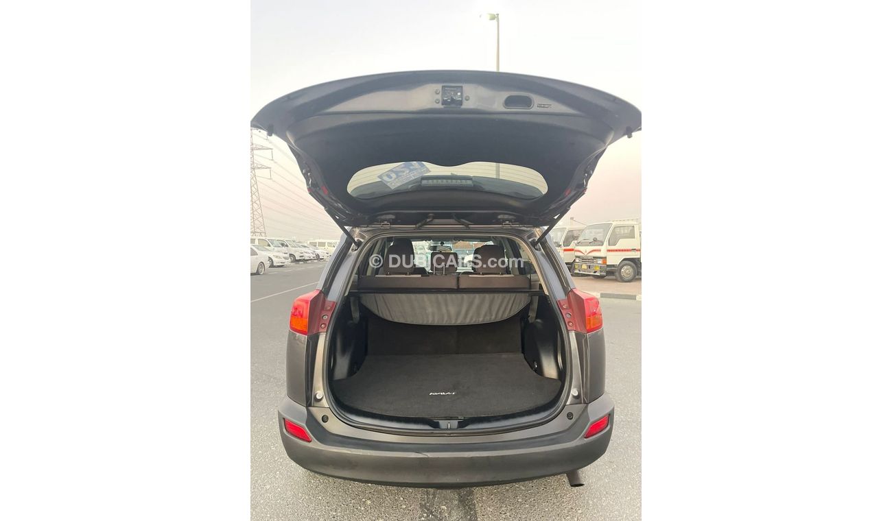 Toyota RAV4 2013 Toyota Rav4 XLE / EXPORT ONLY / فقط للتصدير