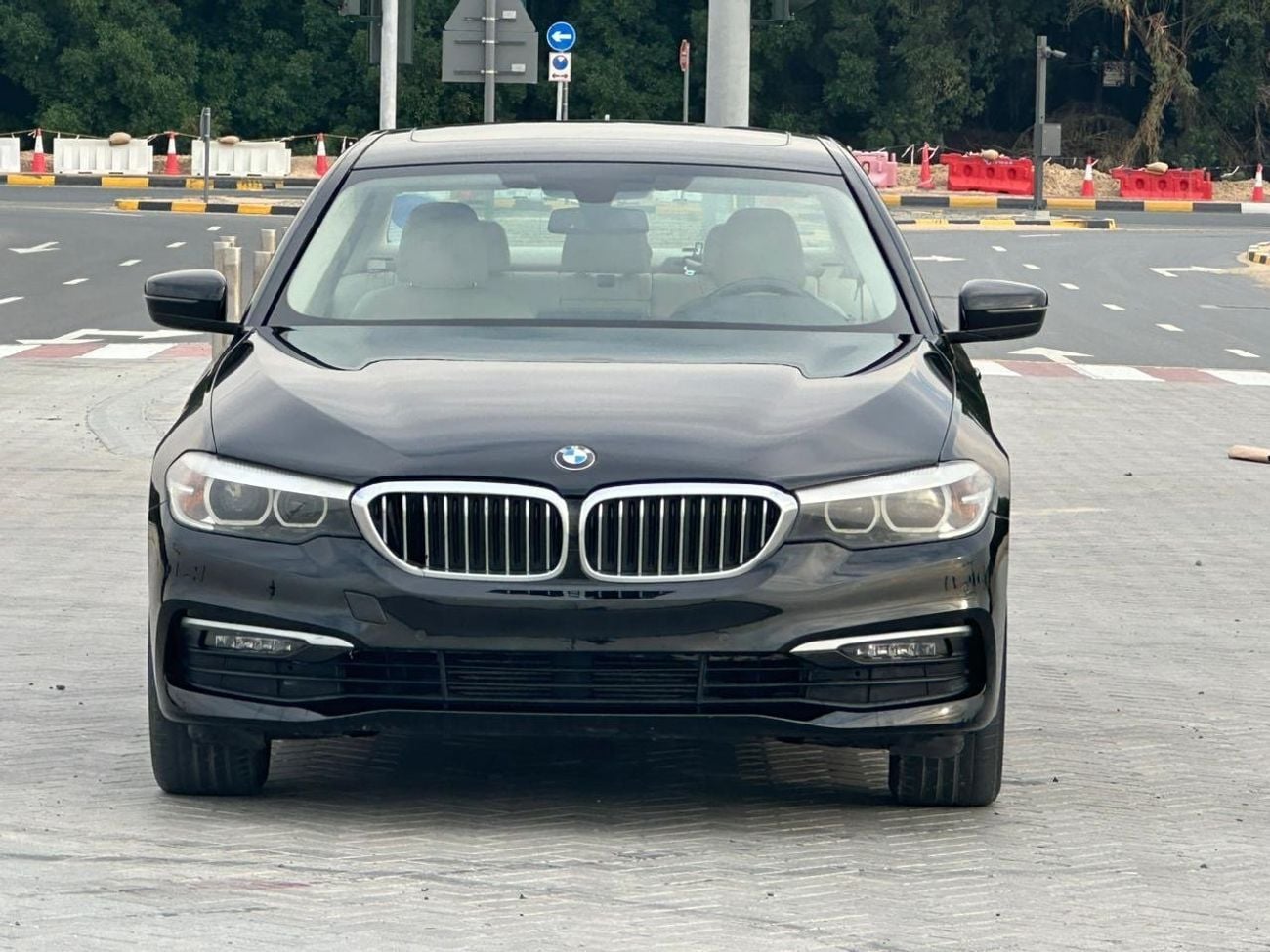 BMW 520i