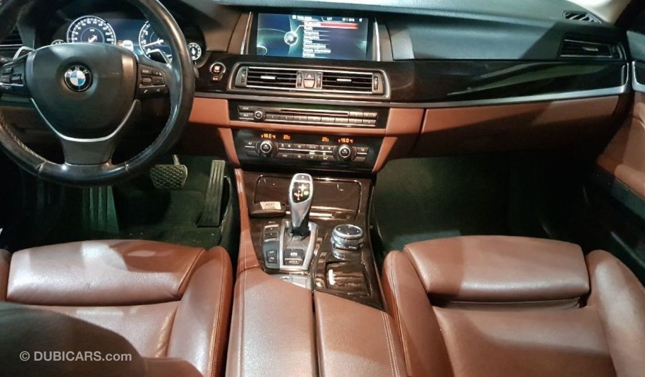 BMW 535i 2015 model Gulf specs Full options