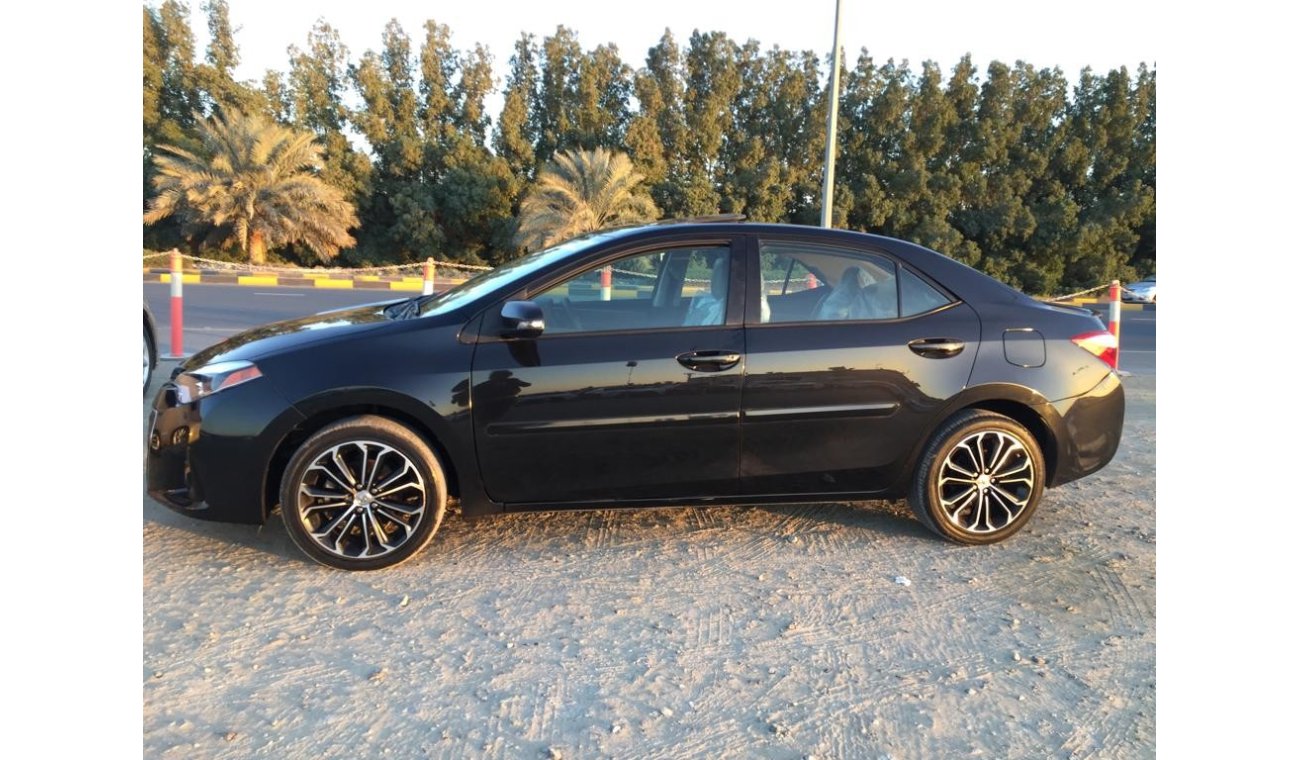 Toyota Corolla Sports For Urgent Sale 2016 SUNROOF Passed from RTA Dubai