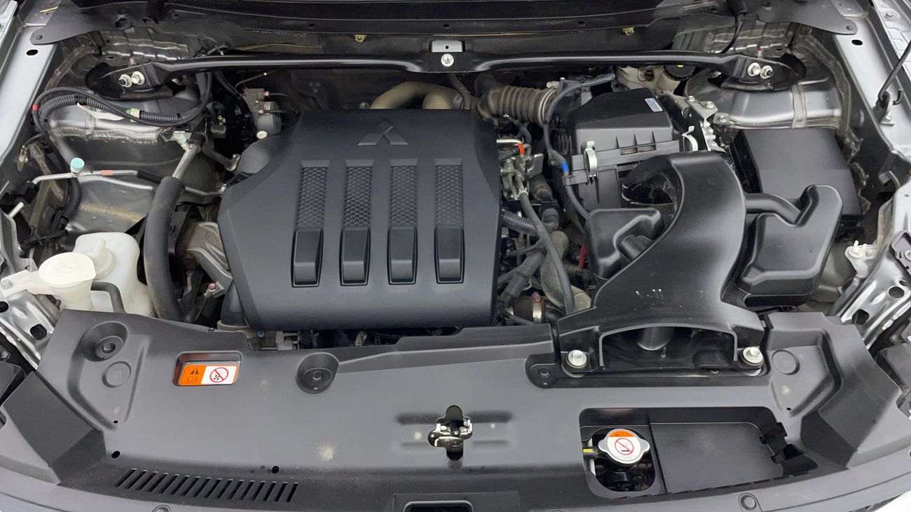 Mitsubishi Eclipse Cross GLX MID LINE 1.5 | Zero Down Payment | Free Home Test Drive