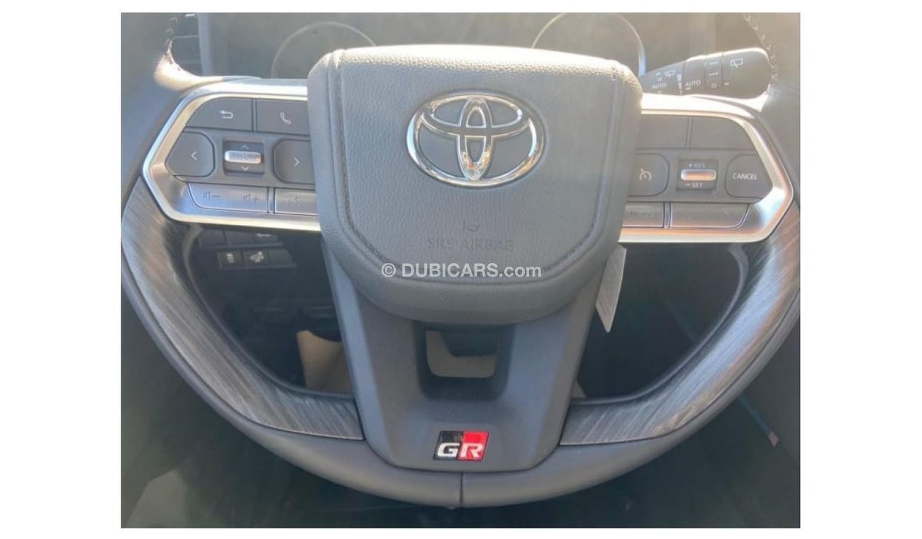 Toyota Land Cruiser GR-S LC300 3.3L GR SPORT DSL 2022