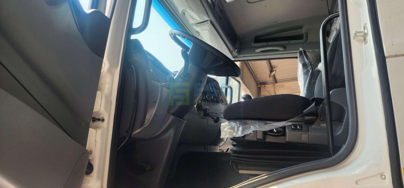 تاتا بريما Tata Prima 4440 Tractor Head 4x2, 44T GCW, 400 HP