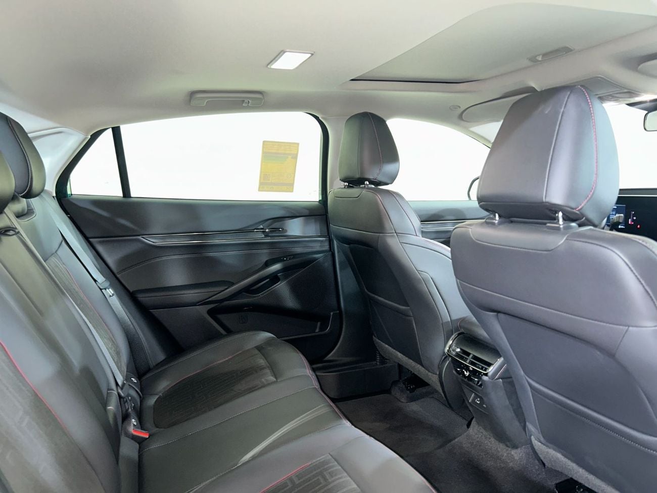 فورد توروس TPC2225H TAURUS TREND 1.5L I4 FHEV AT VINYL ACC + REMOTE START