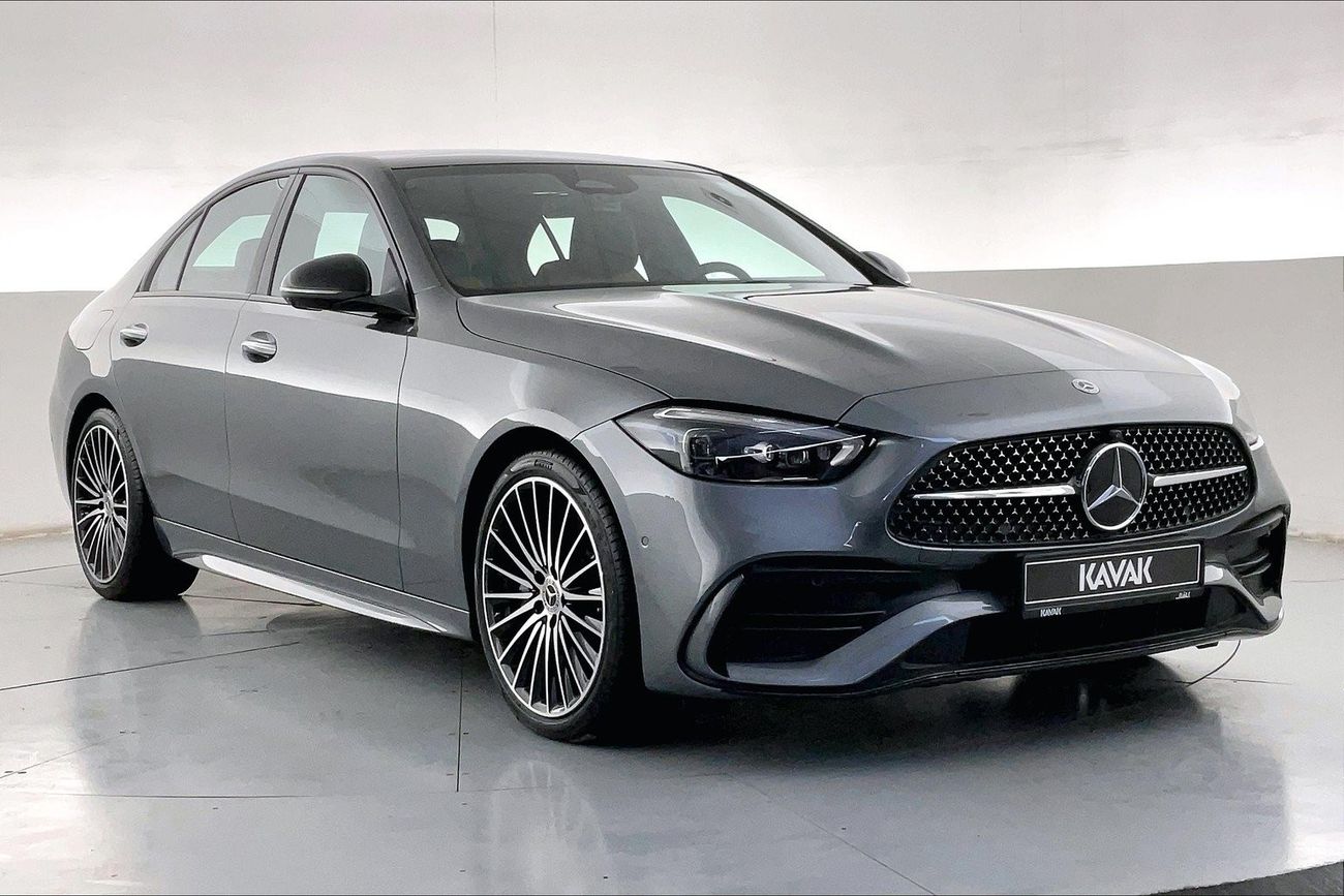 مرسيدس بنز C 200 Premium + (AMG Line) | سنة ضمان مجانية | خالية من أضرار الفيضانات