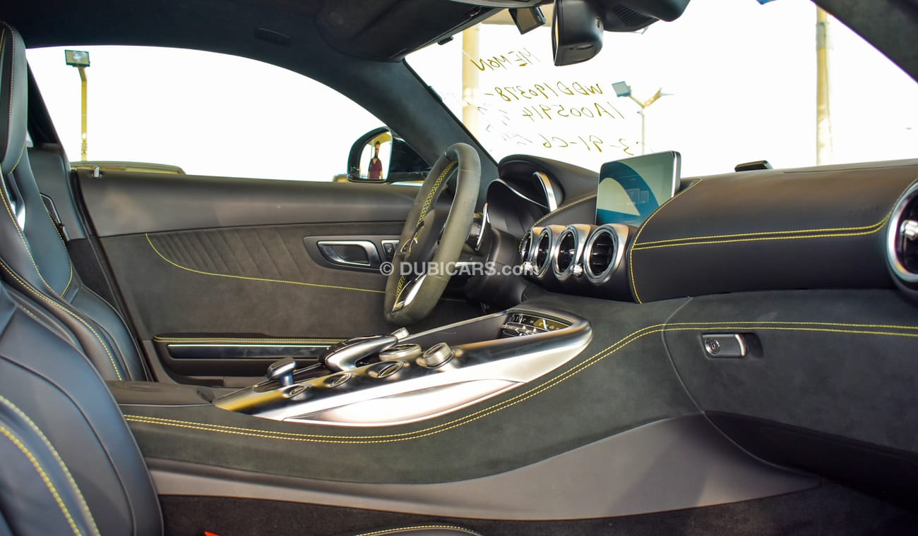 مرسيدس بنز AMG GT S