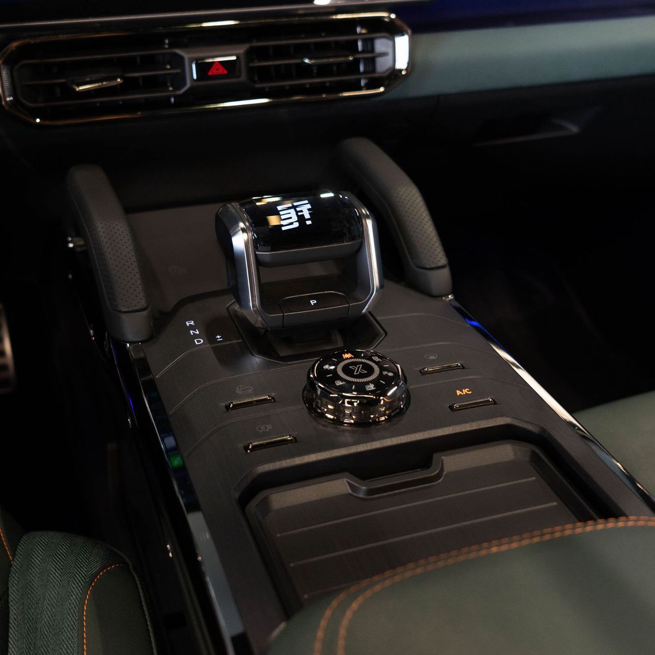 Jetour T2 Luxury AED 2,452 pm • 0% Downpayment • Jetour T2 • Elite Warranty