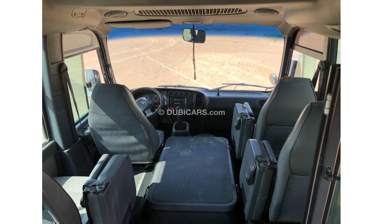 هيونداي كونتي GCC 30 seats Diesel