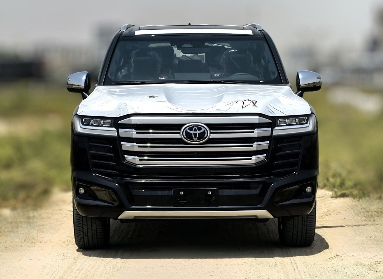 Toyota Land Cruiser VXR 3.5L,HYBRID,VXR,RADAR,BLIND SPOT,JBL SPEAKER,A/T,2026MY( FOR EXPORT ONLY)