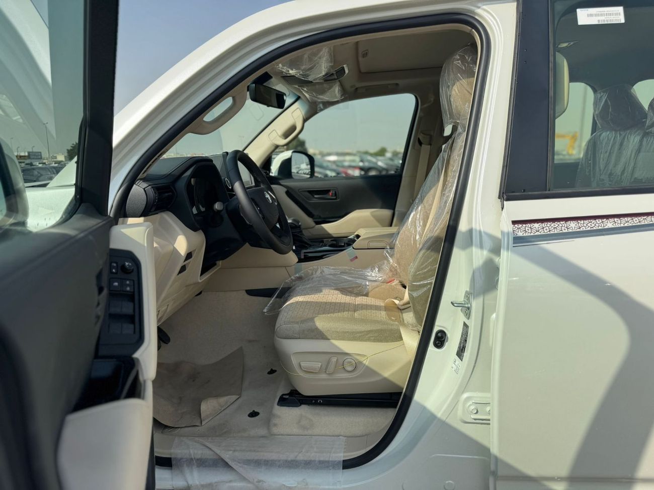 Toyota Land Cruiser GXR 3.5L oyota Land Cruiser GXR 2025 – Twin Turbo – GCC Specs – Brand New