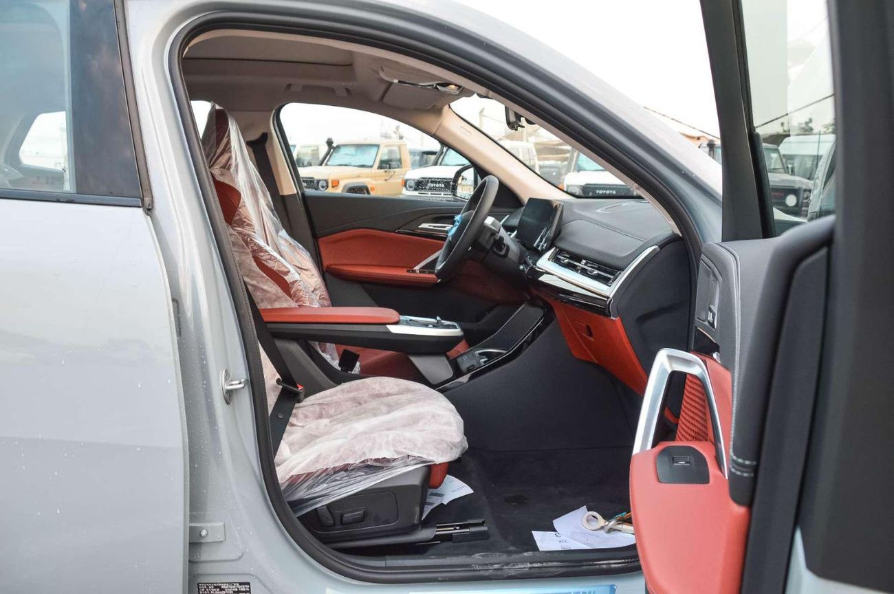 بي أم دبليو X2 BMW X2 SDRIVE 25i 2.0L FWD SUV 2025