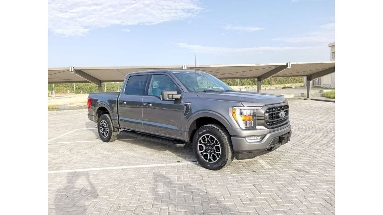 فورد F 150 Ford F-150 XLT Sport - 2022 - Grey