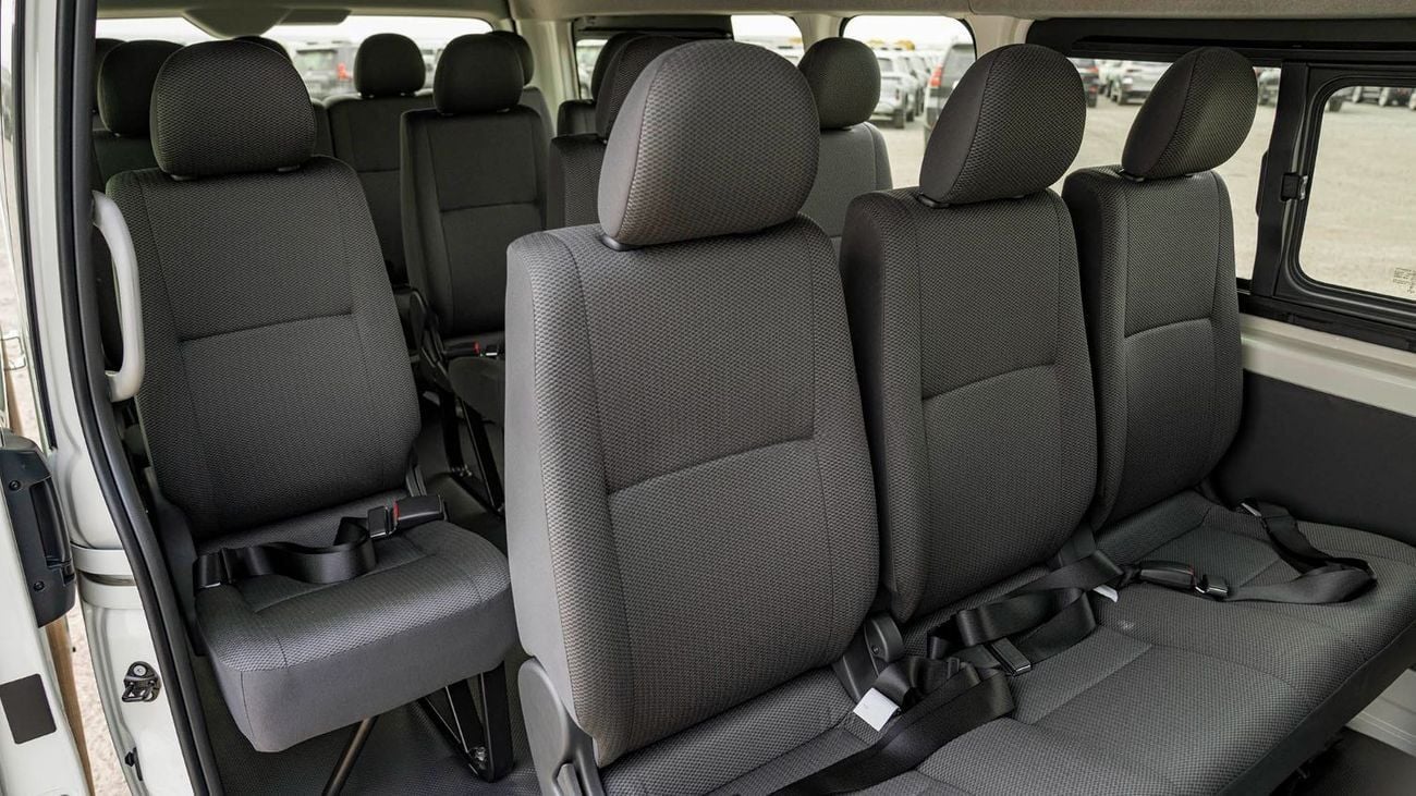 Toyota Hiace TOYOTA HIACE HR 2.7P MT 16 SEATER  - WHITE