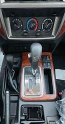 Nissan Patrol Safari 4.8L A/T
