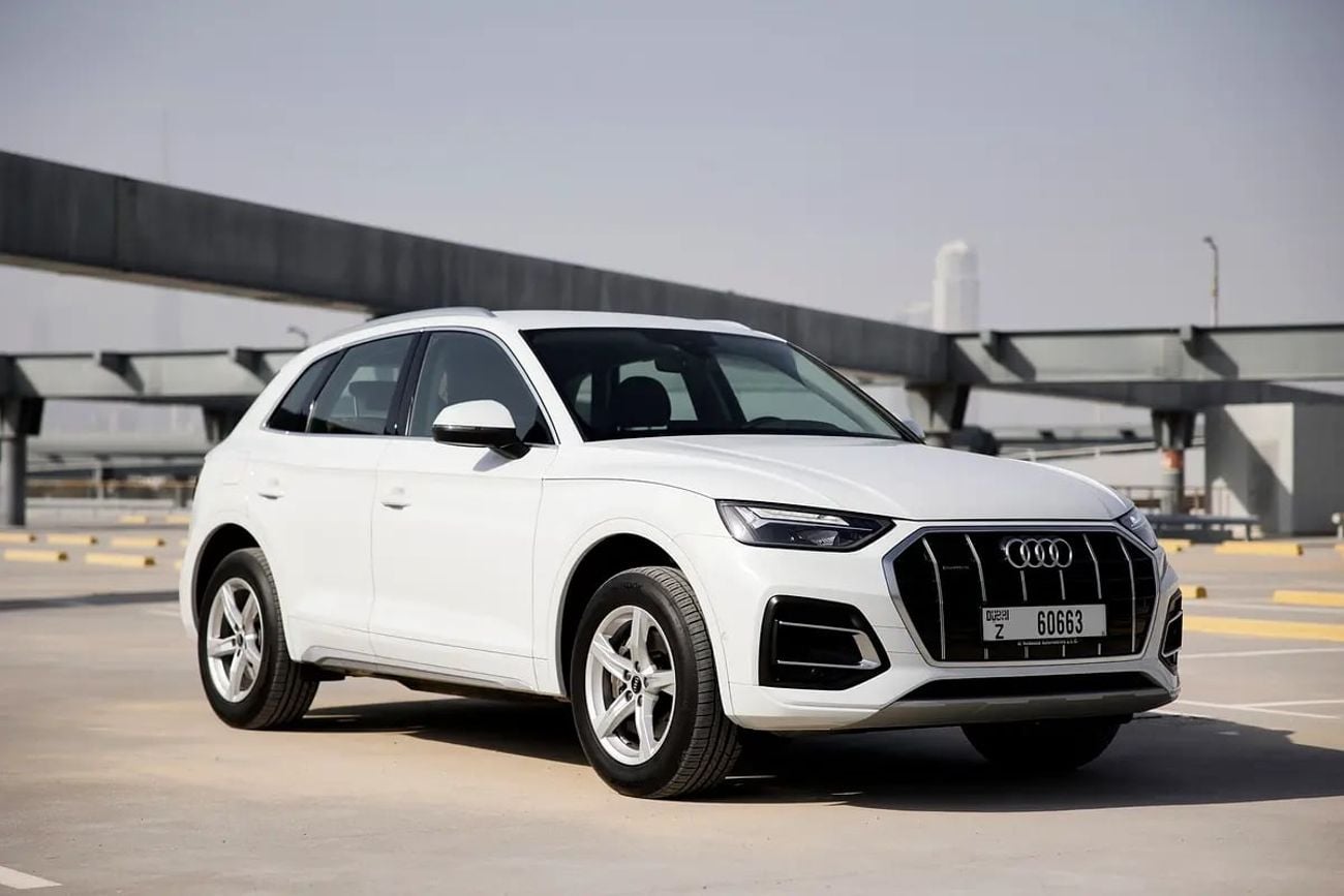 أودي Q5 45 TFSI Quattro Design 2.0L