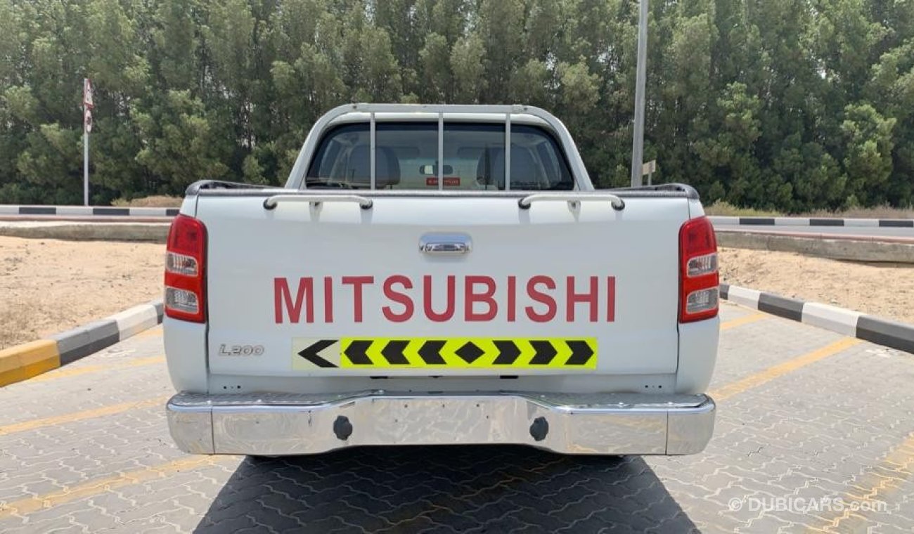 Mitsubishi L200 2016 4x2 Ref#246