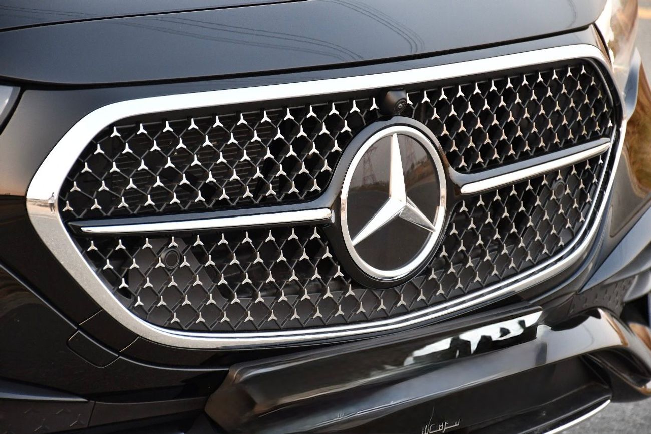 مرسيدس بنز E200 MERCEDES E200 2026 0KM BLACK  TAN