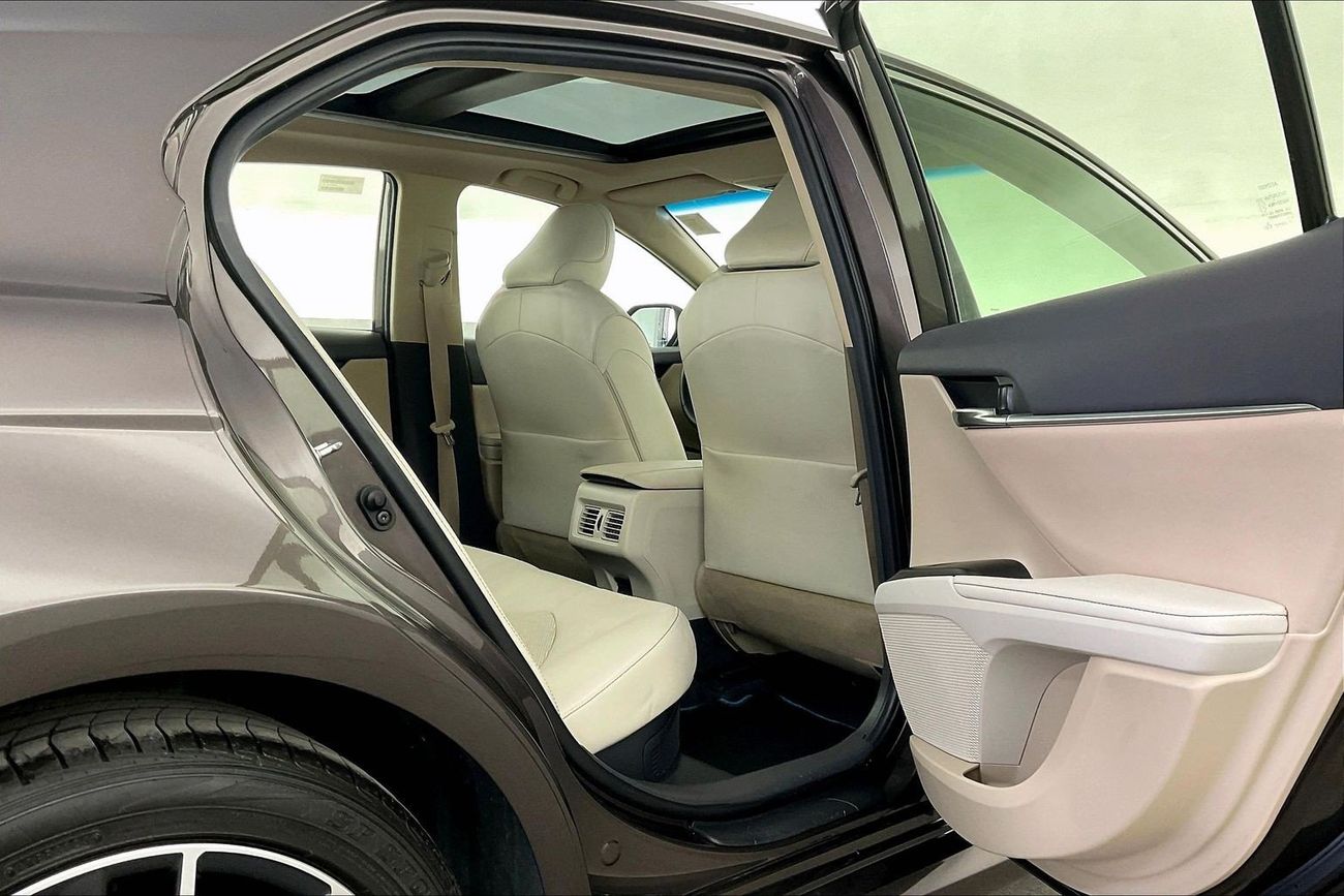 Toyota Camry Limited | Guaranteed Warranty | 0 Down Payment