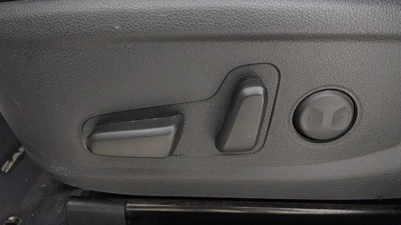 Hyundai Santa Fe GLS 2.4 | Zero Down Payment | Home Test Drive