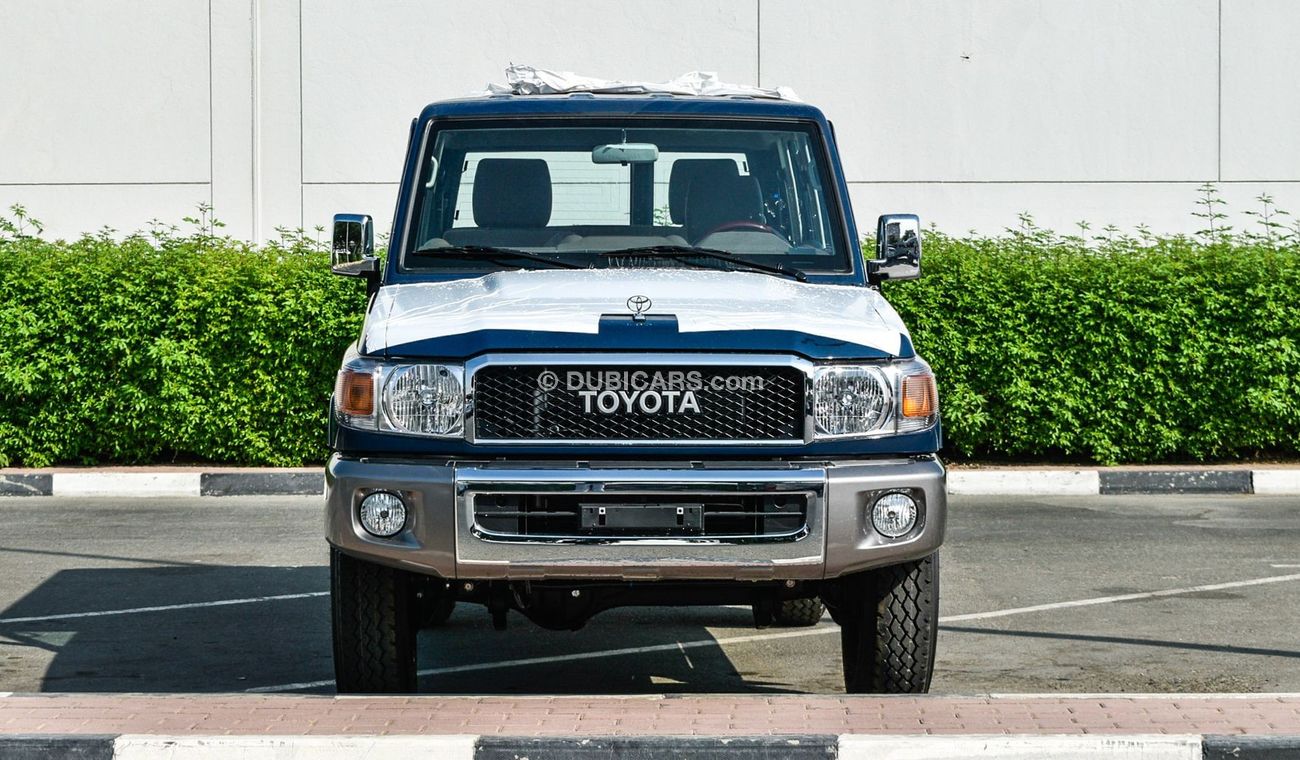 Mitsubishi Canter Van