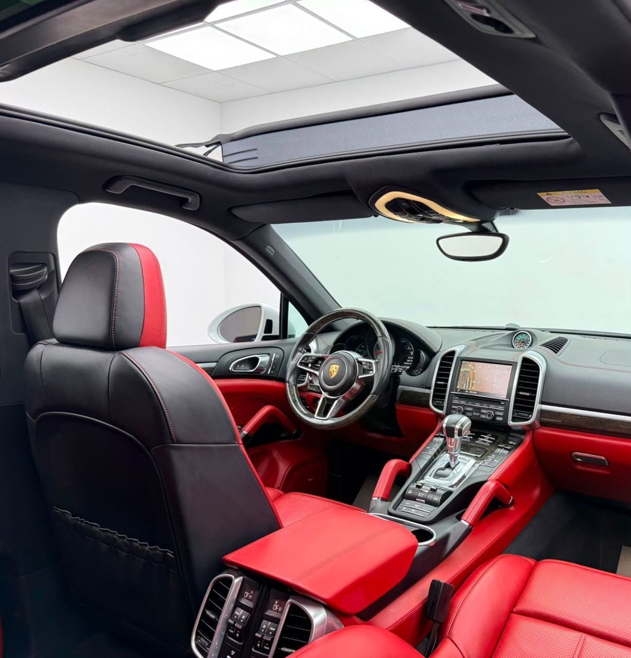 بورش كايان S 2016 Porsche Cayenne S, Service History, Fully Loaded, Excellent Condition, GCC