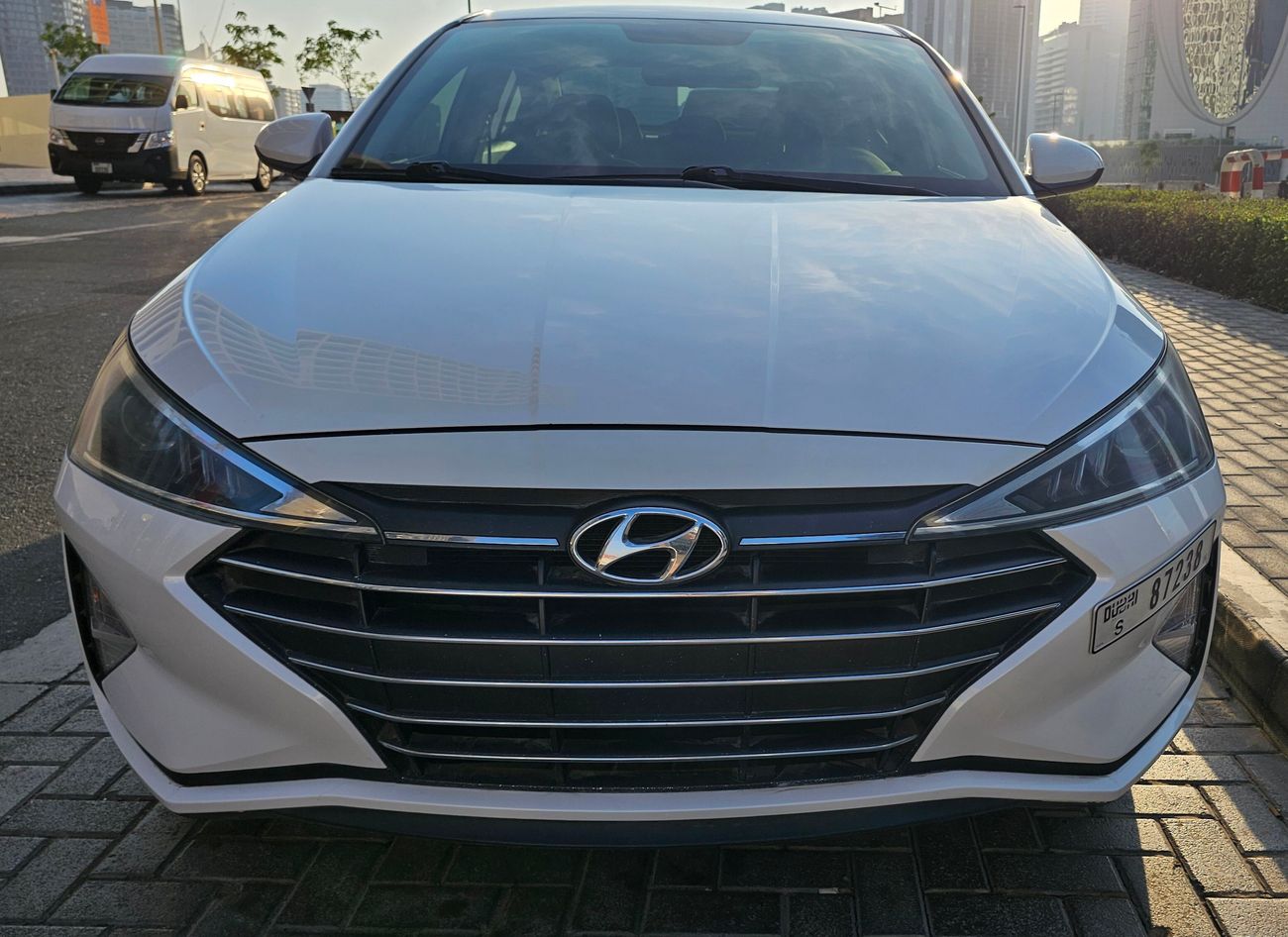 هيونداي إلانترا SE