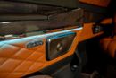 Mercedes Benz V300 NEW ARRIVAL MODEL LUXURY MERCEDES GCC V300 with ADDITIONAL REAR AC-2 YEARS WARRANTY BY VLINE