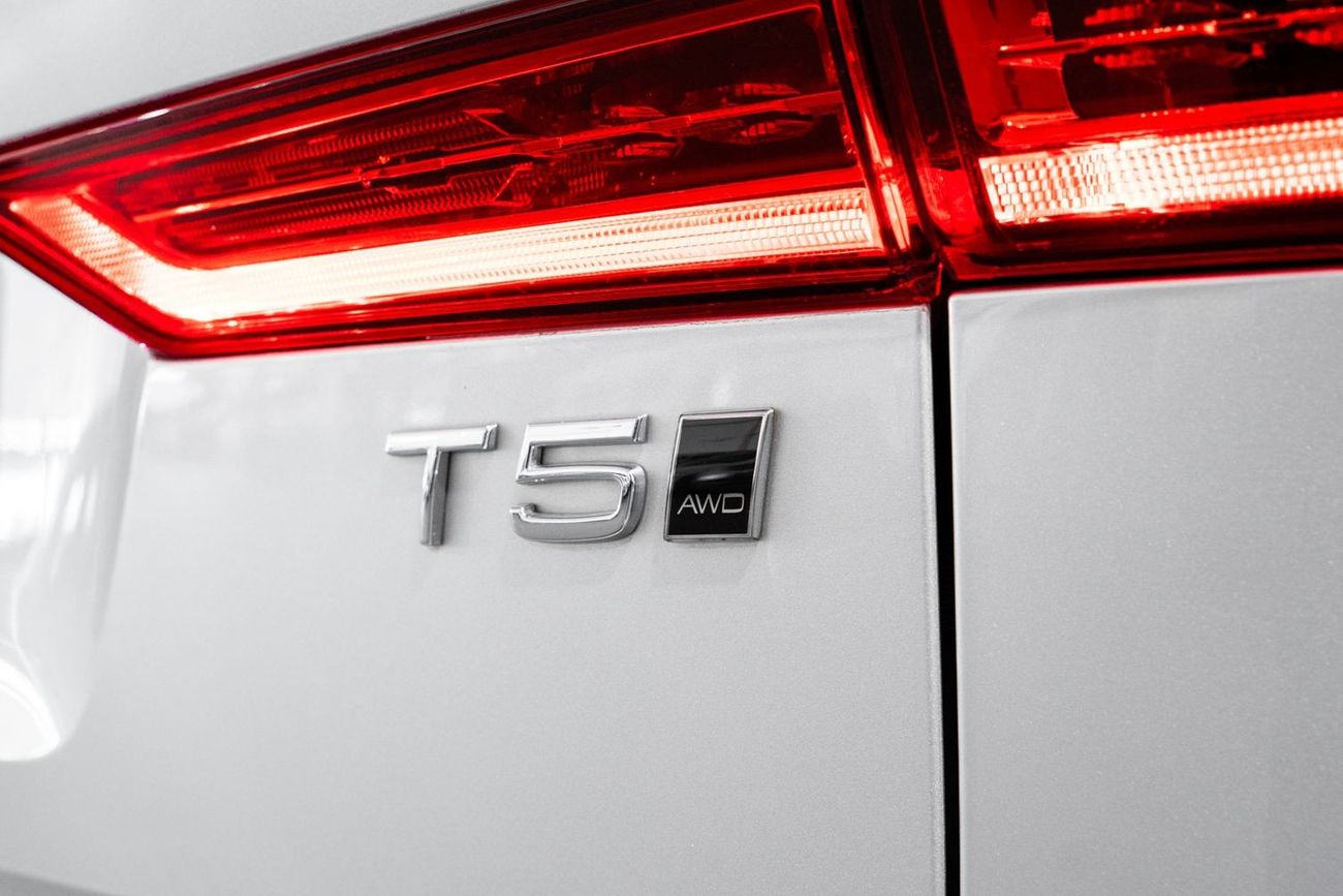 فولفو XC 60 T5 Inscription 2.0L