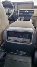 تويوتا برادو TOYOTA PRADO 2.4L PETROL WITH RADAR MY 2025