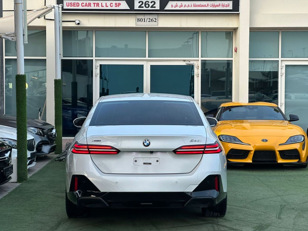 بي أم دبليو 530i بي ام دبليو 530i اكس درايف 2024 وارد أمريكا فل ابشن بحاله ممتازه