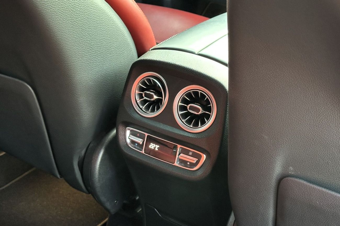 Mercedes-Benz GL 63 AMG Mercedes G63 4.0L V8 AT