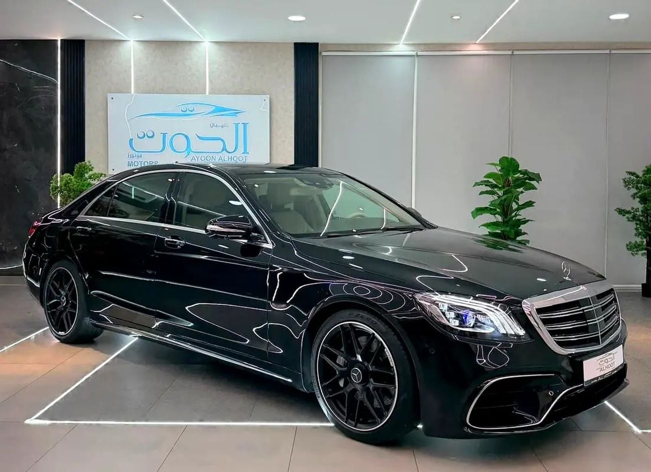 مرسيدس بنز S 400 AMG ELITE MERCEDES S400 _ S63 KIT AMG || GCC || FREE ACCIDENTS || RECENTLY SERVICED || REAR SCREENS