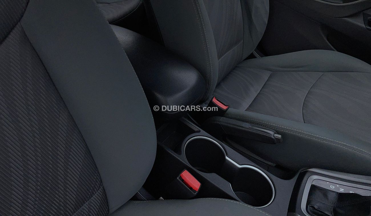 Hyundai Elantra GL 1.6 | Zero Down Payment | Free Home Test Drive