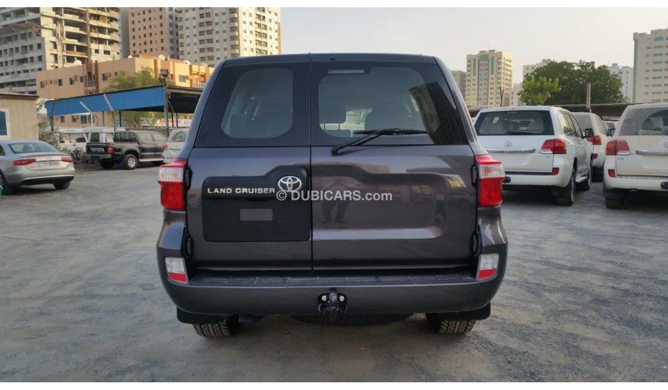 Toyota Land Cruiser G9, 4.5L Diesel, Manual, Transmission,  RR Difflock