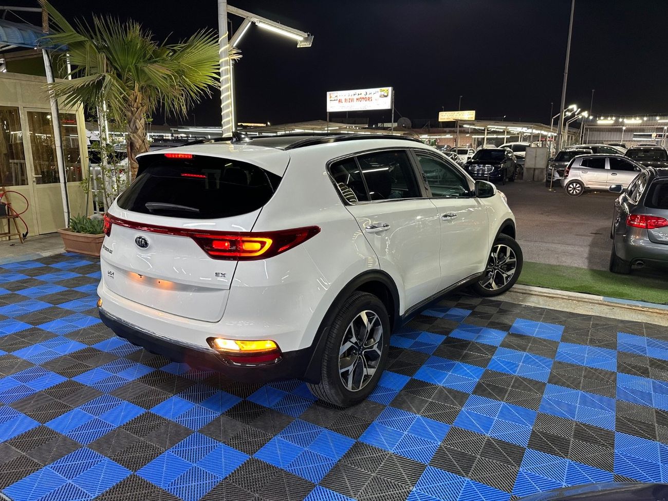 كيا سبورتيج EX Top 2.4L